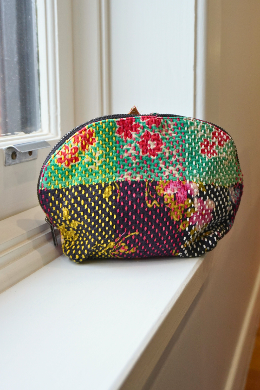 WildBloom Pouch